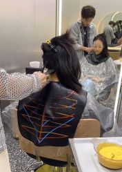 -Tloml salon