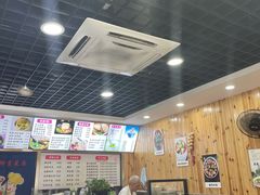 -手擀菠菜面(西康路店)