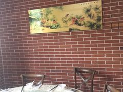 包厢-何记面馆(龙泉山店)