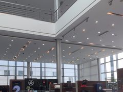 -天津波士信达奔驰4S店(卫津南路店)