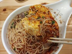 -金婆婆重庆小面(光彩店)