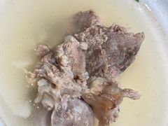 大骨头萝卜汤-大壶春生煎(四川中路店)