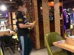 大堂-喝丢一只鞋海鲜烧烤·海肠捞饭(东关街店)