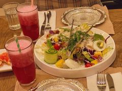 -MOMENT湖景餐厅(解放路店)