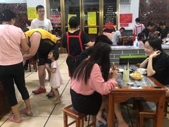 大堂-黄师奶甜品店