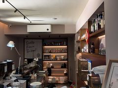 -Punchline Coffee&Roaster(同济大学店)