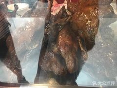 -王浩儿纪六孃甜皮鸭(凌云大厦店)