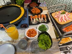 -三国惹火烤肉·中日韩烤肉集合店(百草路店)