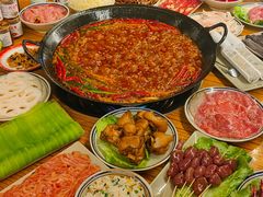 -六公里老火锅(总店)