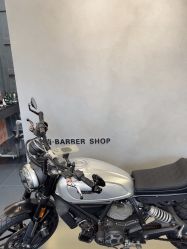 -老肖男士理发店