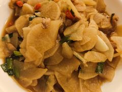 -东方豪景花园酒店·怡景旋转餐厅