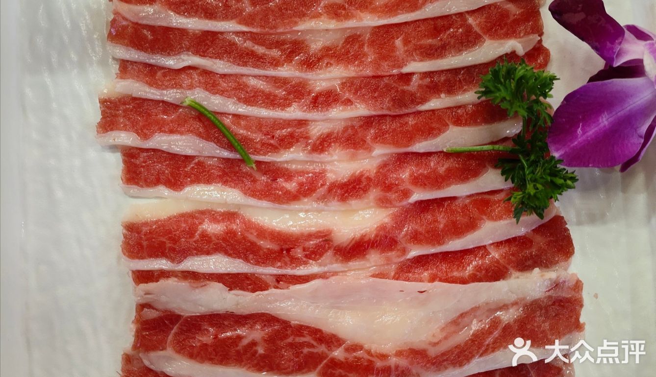 好吃不贵的罗宋汤牛肉火锅