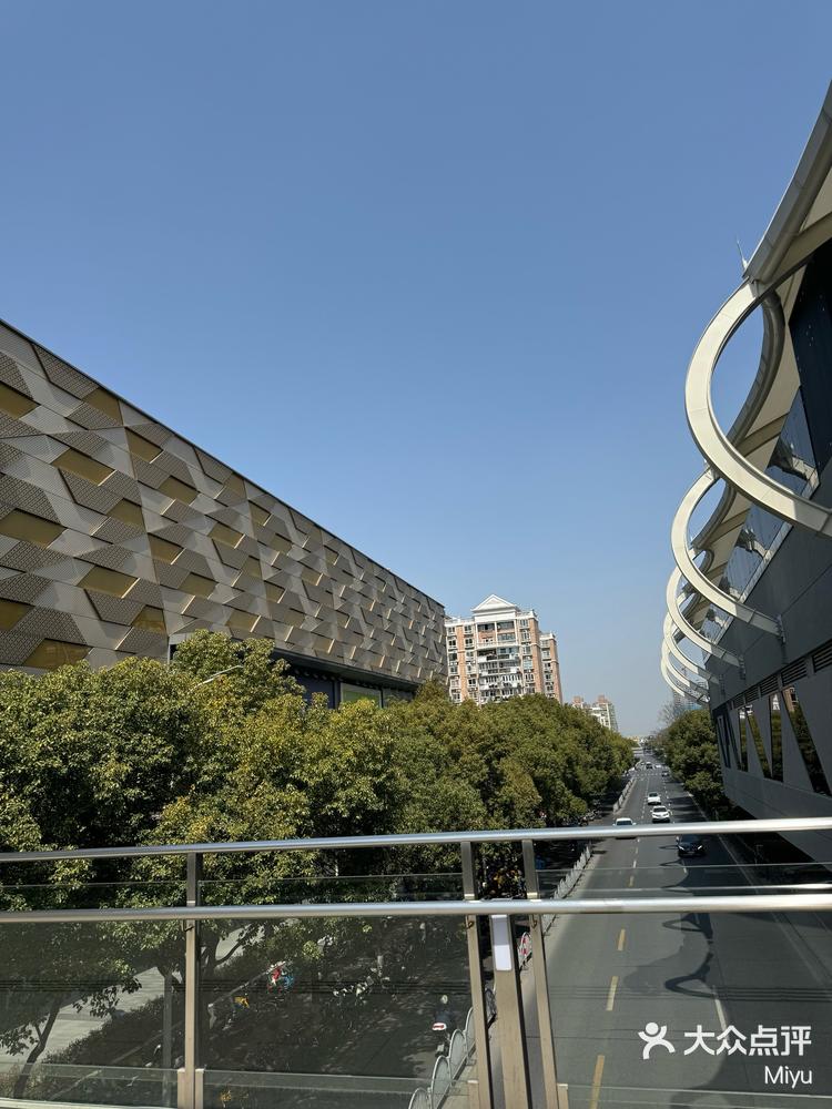 文峰广场第一次路过