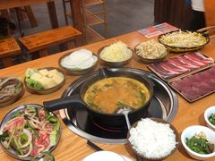 -黔三一夺夺粉酸汤火锅(百信店)