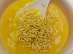 -阿瓦山寨·湘菜现炒·剁椒鱼头王(咸阳总店)