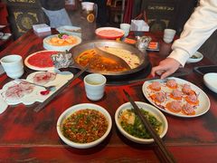 -袁老四重庆老火锅(桐梓坡店)