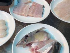 -正能量脆肉鲩火锅