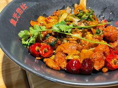 -风光老灶麻辣香锅(大成路翠微百货店)