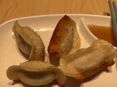-小杨生煎(浦江欢乐颂店)