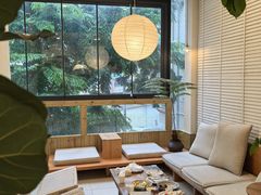 -花苑里咖啡(威远店)