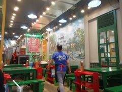 大堂-巷子里头麻辣烫火锅串串(温江店)