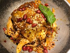 手撕扁担鸡-吃饭皇帝大土家民族菜(正大广场店)