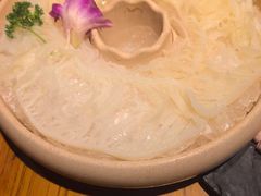 -老牌坊云南鱼豆花火锅(爱建店)