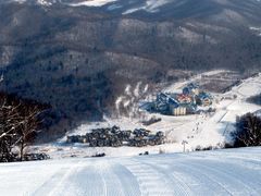 -亚布力新体委滑雪场