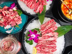-韩烧牛中牛·甄选黑牛烤肉(黑金店)