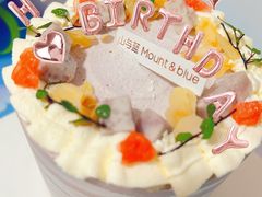 -山与蓝蛋糕(勒泰店)