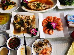-范饭椰林川湘味海鲜·椰子鸡(三亚湾椰梦长廊店)