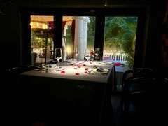 -弦月窗LUNETTE BY AMANDA(复兴路店)