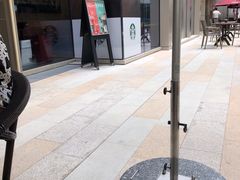 门面-星巴克(港汇1号办公楼店)
