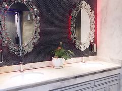 -欢乐迪KTV(南坪上海城店)