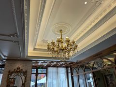 -秘密旅行Bonjour(黑金冠 江南西店)