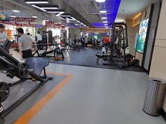 -黄金时代健身(CBD店)
