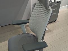 -康朴乐儿童学习桌椅(蓝色港湾店)