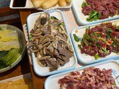 -乡土黄·鲜牛肉火锅·小龙虾(兴业街店)