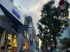 -詹爷爷乌节路街头冰淇淋