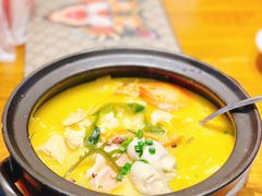 石锅海鲜豆腐汤-必点海鲜·鲅鱼水饺(鞍山西道店)