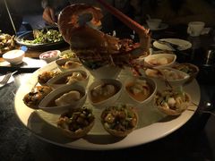 龙腾四海-悦湖公馆