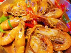 -钳真多钓虾馆·小龙虾海鲜烧烤(九六广场店)