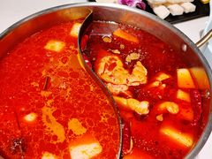 猪手鸳鸯锅-小街猪手(团结湖店)