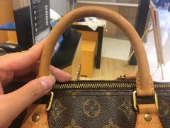-爱革·奢品·鞋包·衣物·家居(金桥国际商业广场店)