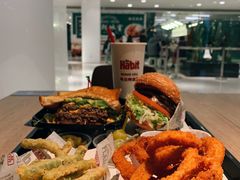 -The Habit Burger Grill 哈比特汉堡(复兴soho店)