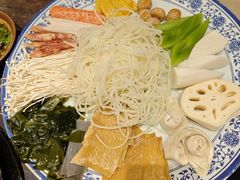 -周小明火锅(黑金冠社区店)