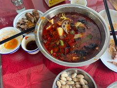 -米二红烧兔(华阳店)