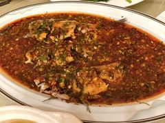 藿香鲫鱼-月圆霖特色农家乐