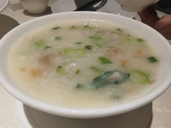 -顺峰海鲜酒楼(省府店)