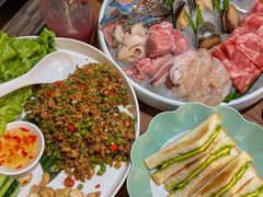 -樾餐厅泰式海鲜火锅(民歌湖店)